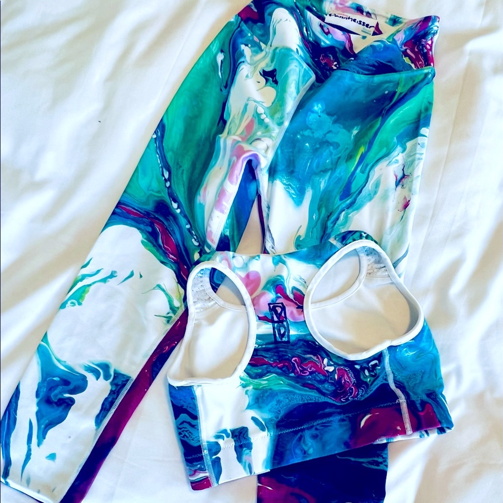 Women’s Fine Activewear